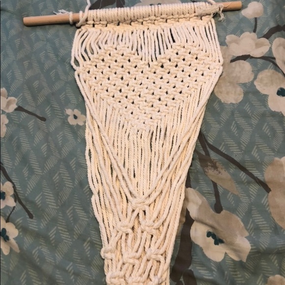 New Macrame Plant Hanger Shelf - Picture 4 of 4